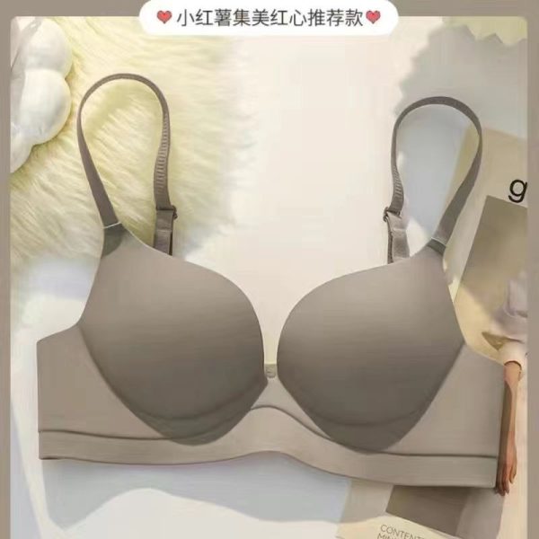 New T-Shirt Bra - Image 4