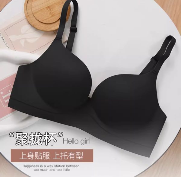 New T-Shirt Bra - Image 16