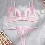 New Feather Set - Image 4